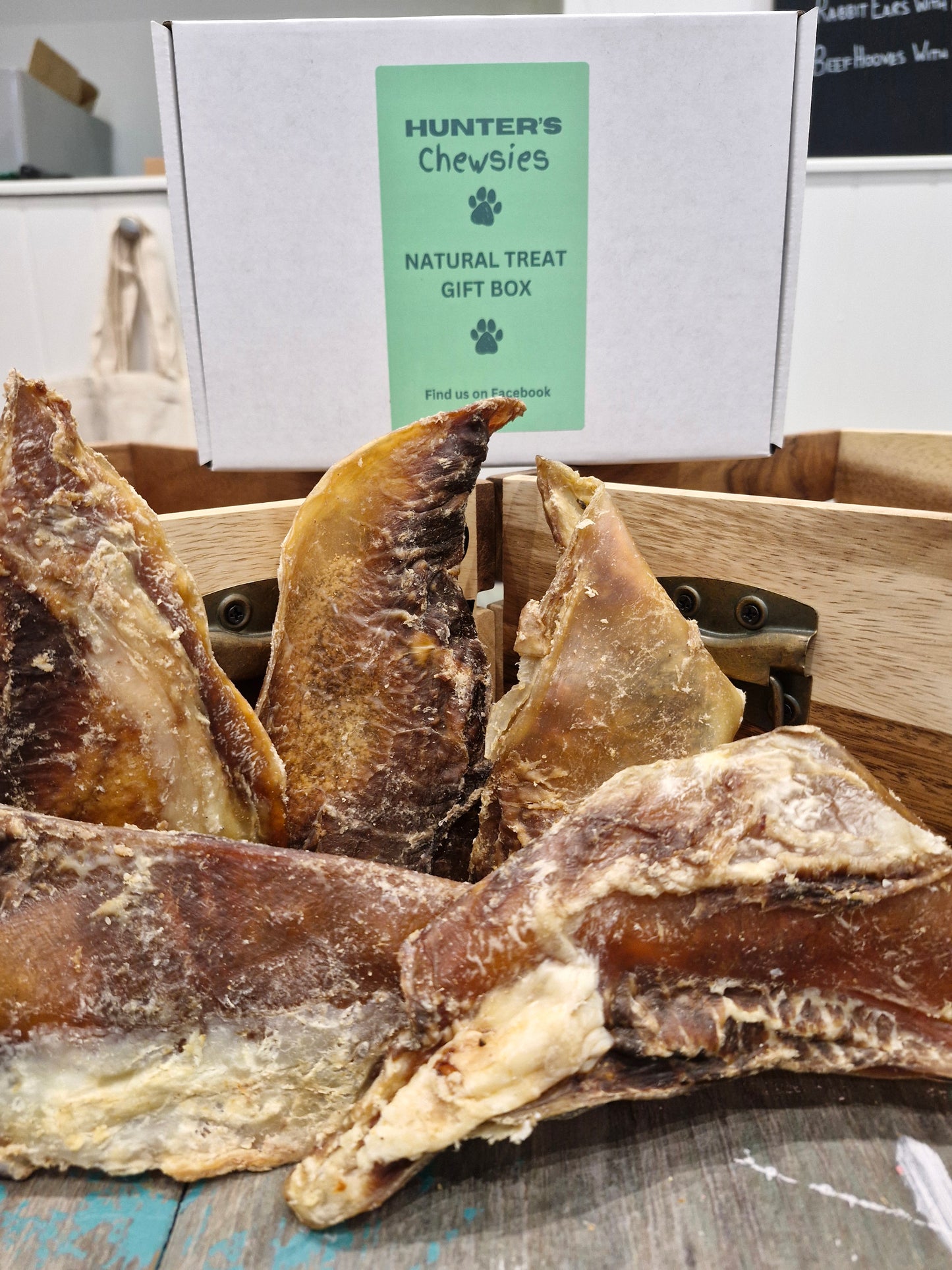 Moon Bone (Beef Cartilage) Healthy, Safe, Long Lasting Dog Chew (Large)